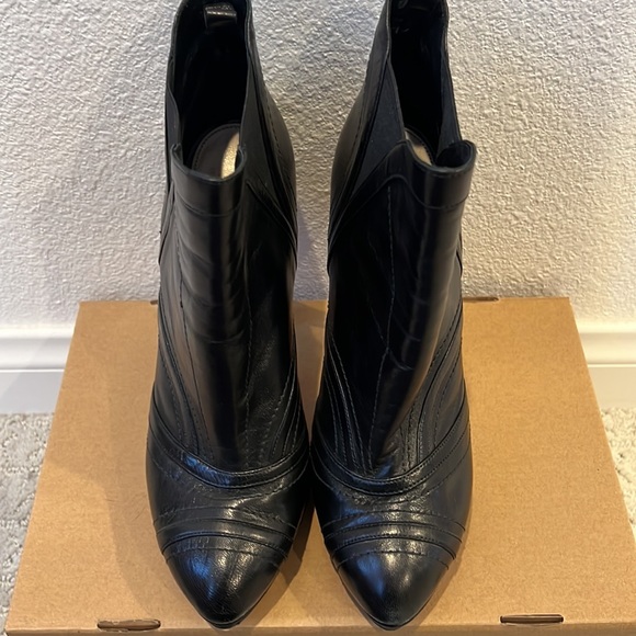 Prada black boot size 38 - Picture 5 of 5